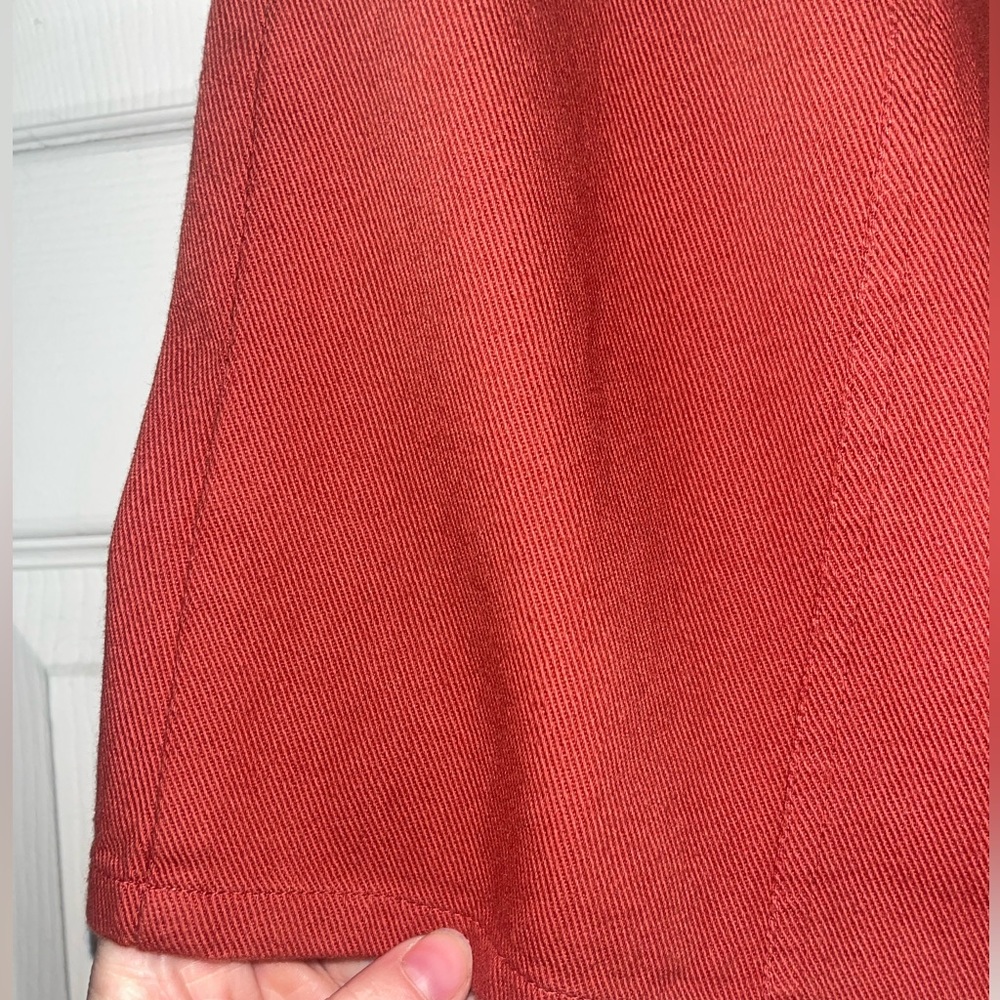 Burnt orange button up skirt - Picture 3 of 3